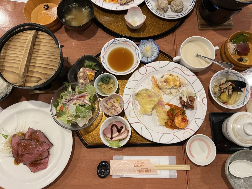 バイキング 夕食 ローストビーフ ドローンスクール 沼津